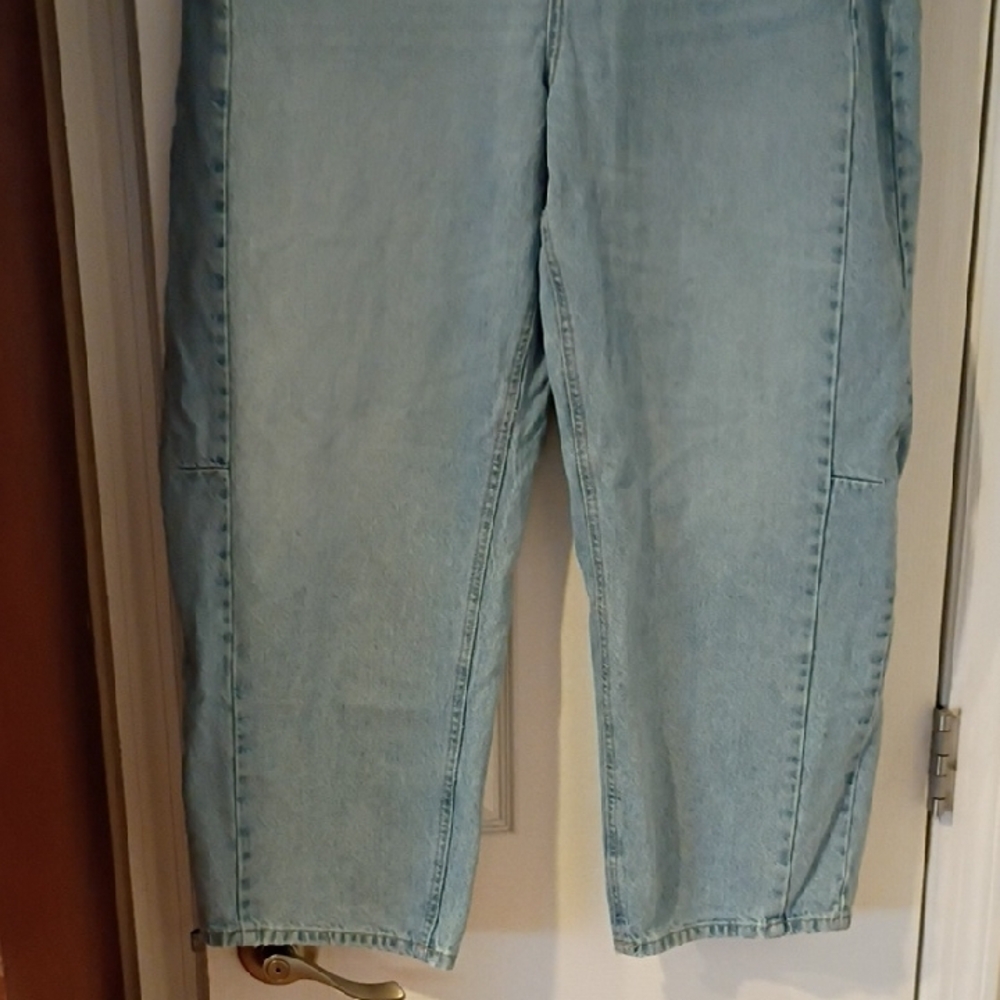 Lucky Brand Women's Barrel Jeans, 12 - Picture 3 of 9